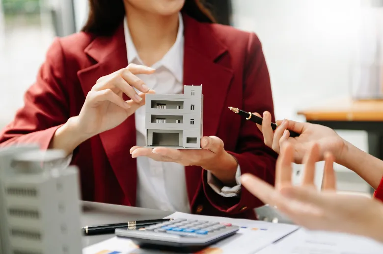 Vendre un appartement loué : démarches et conseils