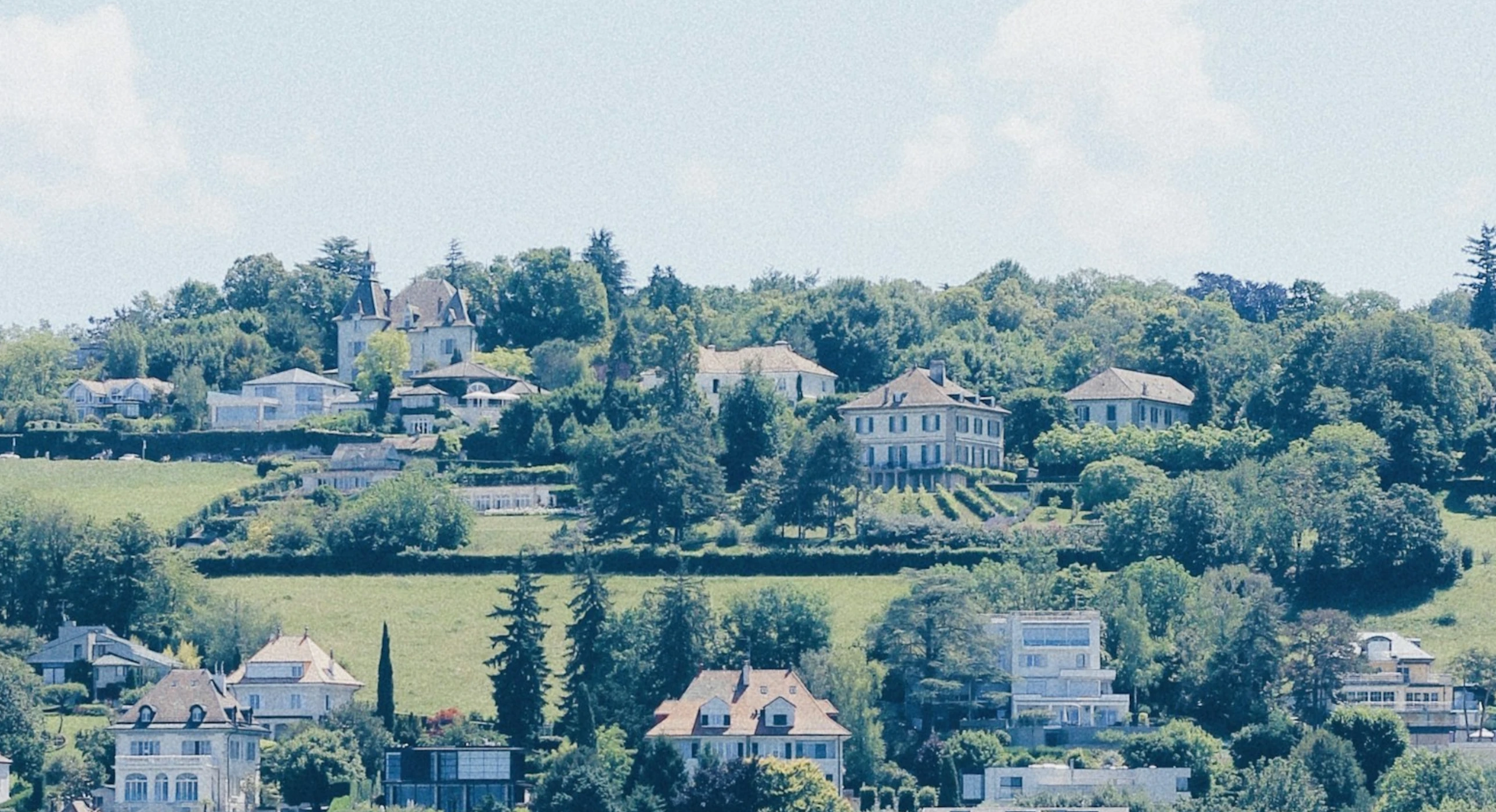 Prix immobilier Suisse romande : villa vs PPE