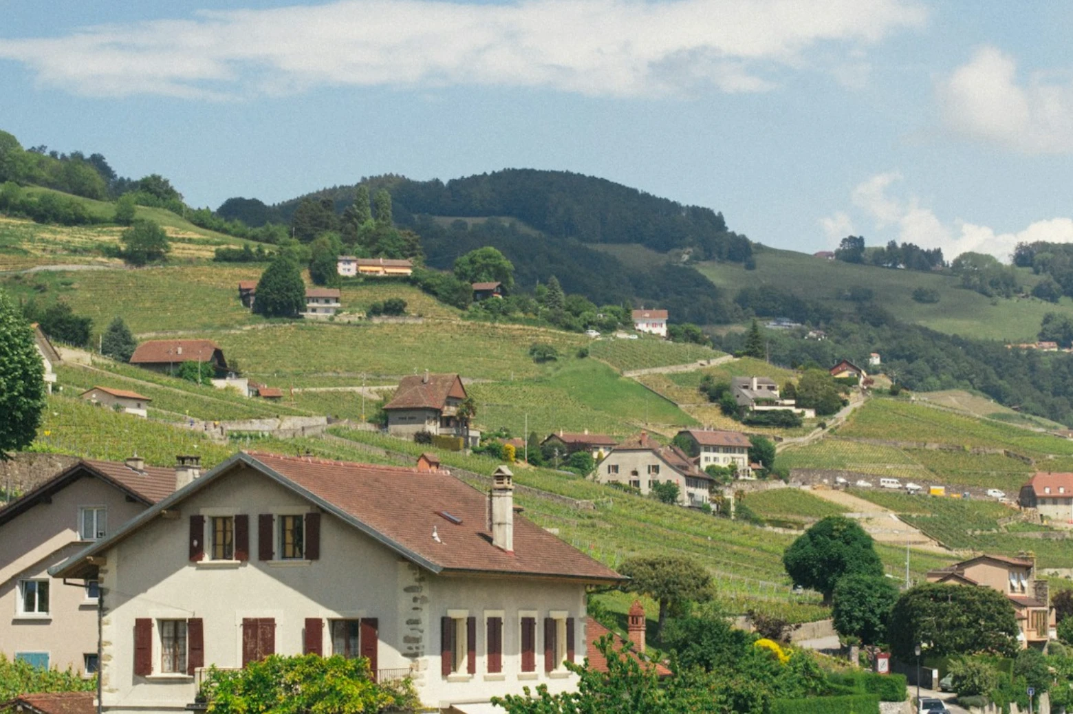 Prix immobilier Suisse romande : villa vs PPE